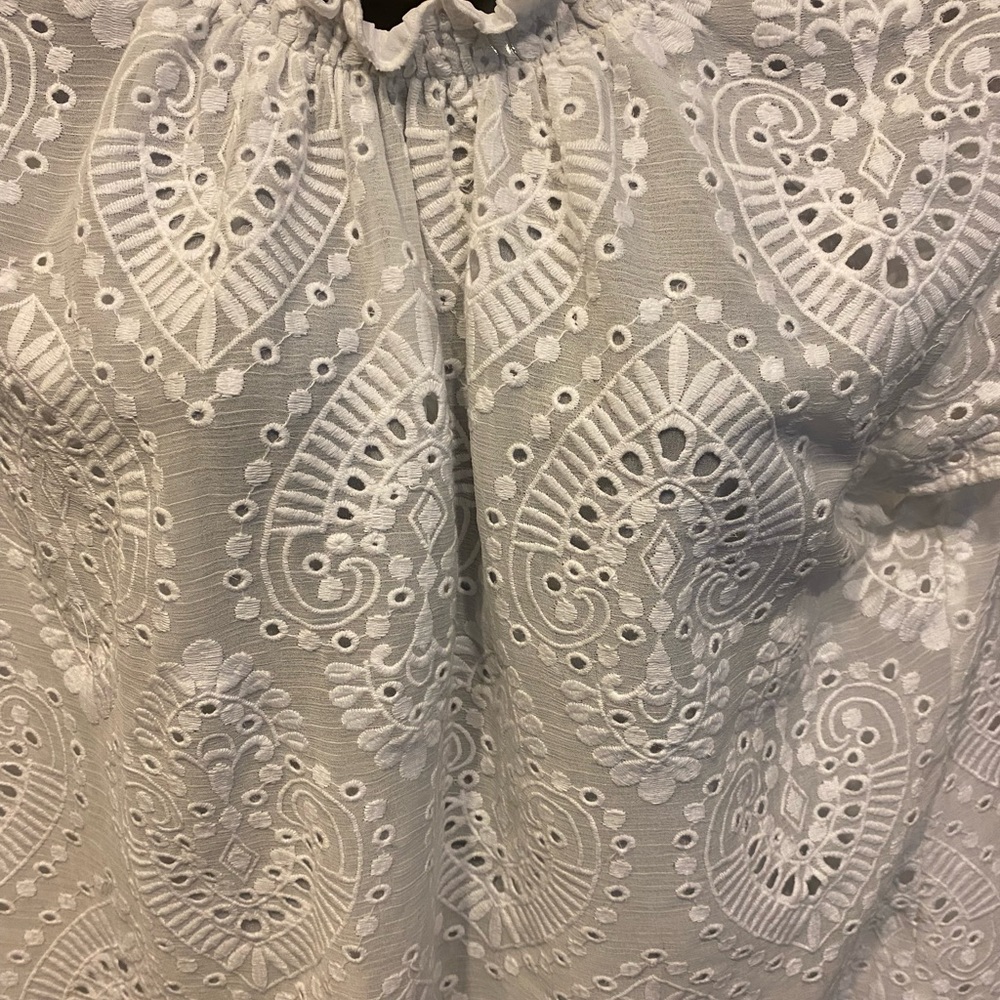 Express Size Large White Eyelet Asymmetrical Cap … - image 3